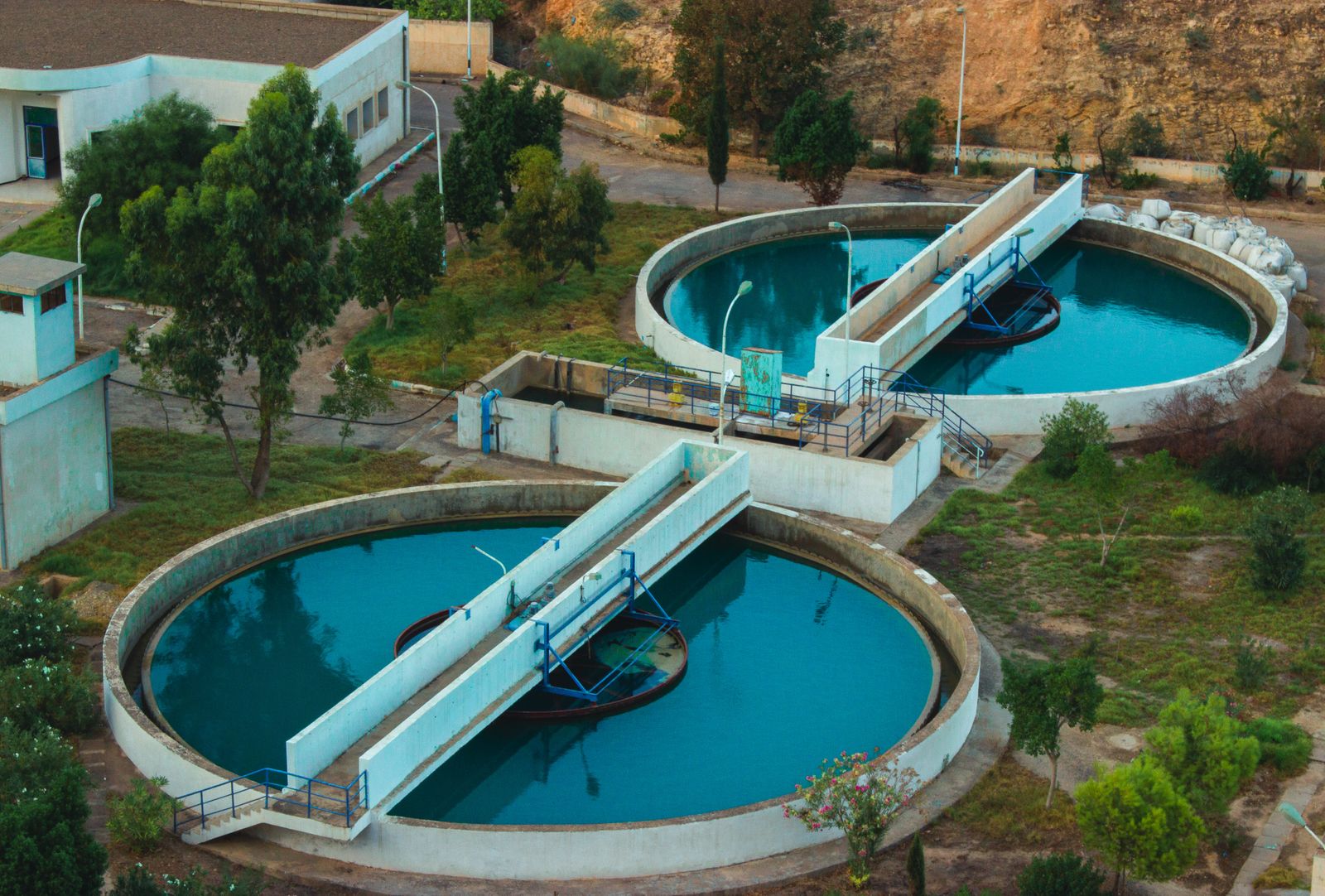 What happened when a Pacific-facing city with no rivers and no aquifer decided to recycle its sewage so thoroughly that treated wastewater now supplies roughly